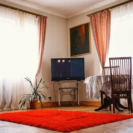 Historical Center Apartment Uzhhorod Exterior photo